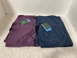 2 X COUNTRY ESTATE WATERPROOF LIGHTWEIGHT ZIP UP COATS IN PURPLE AND NAVY SIZE: 10: LOCATION - H15