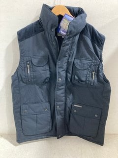 CHAMPION EXMOOR WATERPROOF ZIP UP COAT IN NAVY SIZE: M: LOCATION - H14