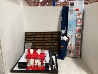 QTY OF ASSORTED JOHN LEWIS AND PARTNERS ITEMS TO INCLUDE TALA CHRISTMAS MINI KITCHEN TOOL SET: LOCATION - H12