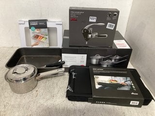 QTY OF ASSORTED JOHN LEWIS AND PARTNERS KITCHEN ITEMS TO INCLUDE 3 PIECE SOMMELIER GIFT SET , LARGE ROASTING TIN: LOCATION - H9