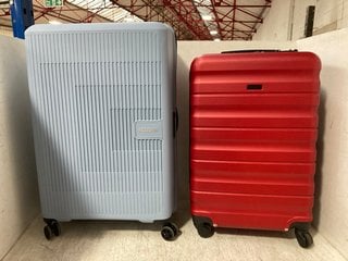 2 X ASSORTED SIZED JOHN LEWIS AND PARTNERS HARDSHELL TRAVEL SUITCASES IN RED AND LIGHT BLUE: LOCATION - H8