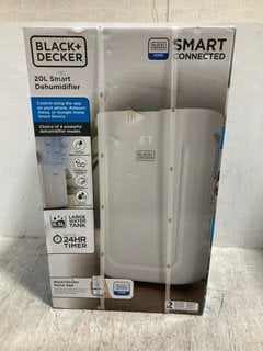 BLACK AND DECKER 20L SMART DEHUMIDIFIER - RRP - £205: LOCATION - E0