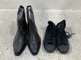 2 X ASSORTED WOMENS SHOES TO INCLUDE CONVERSE BASIC CANVAS LACE UP HIGH TOPS IN BLACK SIZE: 5.5: LOCATION - E13