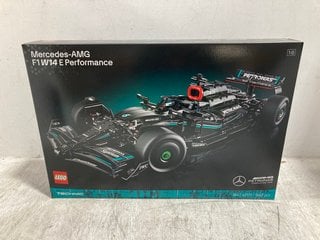 LEGO TECNIC MERCEDES - AMG F1 W14 PERFORMANCE CAR BUILD KIT MODEL: 42171 - RRP - £189: LOCATION - E0