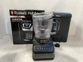 3 X ASSORTED ITEMS TO INCLUDE RUSSELL HOBBS CHESTER GRIND AND BREW COFFEE MACHINE: LOCATION - F18