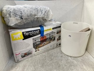 3 X ASSORTED PET ITEMS TO INCLUDE LARGE ROUND HOODED CAT LITTER BOX IBN WHITE AND LIGHT BROWN: LOCATION - F14