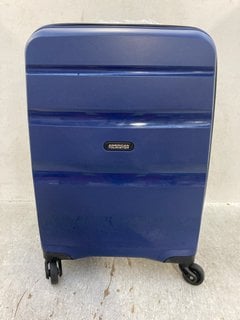 AMERICAN TOURISTER SMALL CABIN HARDSHELL TRAVEL SUITCASE IN NAVY: LOCATION - F12