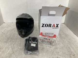 ZORAX MOTORCYCLE HELMET IN GLOSS BLACK - SIZE XL: LOCATION - F12