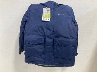 MOUNTAIN WAREHOUSE CHILDRENS RANGER WATER RESISTANT PARKA JACKET IN INDIGO SIZE: 5 - 6 YRS: LOCATION - F7