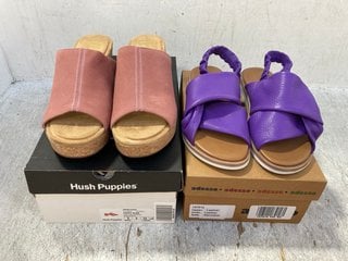 ADESSO LEATHER STRETCH STRAP SANDALS IN PURPLE SIZE: 39 EU TO INCLUDE HUSH PUPPIES POPPY SLIDES IN ROSE SIZE: 6: LOCATION - F4