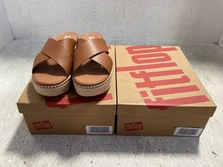 2 X FITFLOP ELOISE ESPADRILLE LEATHER WEDGE CROSS SLIDES IN LIGHT TAN SIZE: 6 AND 7: LOCATION - G3