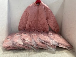 7 X D&CO WOMENS QUILTED ZIP UP COATS IN PINK SIZE: S: LOCATION - G3