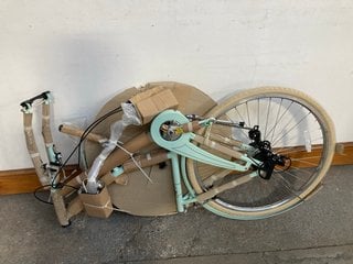 PENDLETON SOMERBY HYBRID BIKE IN MINT - RRP £320: LOCATION - A2