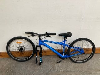 HUFFY EXTENT BOYS MOUNTAIN BIKE - 24 INCH WHEEL IN COBALT BLUE - RRP £195: LOCATION - A2