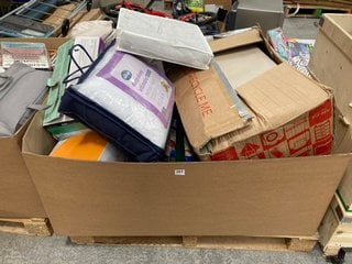 PALLET OF ASSORTED HOUSEHOLD ITEMS TO INCLUDE SILENTNIGHT DEEP SLEEP ULTIMATE 1000 SINGLE MATTRESS TOPPER: LOCATION - A5 (KERBSIDE PALLET DELIVERY)