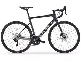 BOARDMAN SLR 8.9 DISC MENS ROAD BIKE IN BLACK - RRP £1750: LOCATION - A3