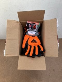 QTY OF MCR SAFETY ULTRA TECH WORK GLOVES IN ORANGE/GREY - SIZE 10: LOCATION - C5