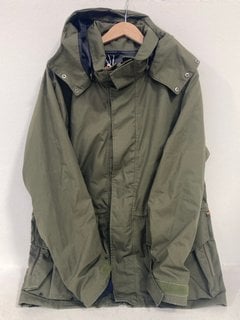 FORTIS FIELD JACKET IN KHAKI - UK SIZE L - RRP £200.00: LOCATION - FRONT BOOTH