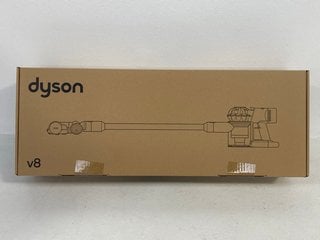 DYSON SV25 V8 CORDLESS STICK VACUUM CLEANER - RRP £329.99: LOCATION - FRONT BOOTH