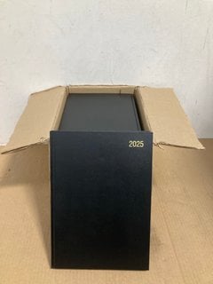 BOX OF EXERTIS DIARIES 2025 A41 IN BLACK: LOCATION - A10