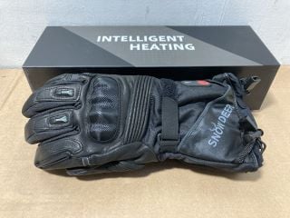 SNOW DEER INTELLIGENT HEATING GLOVES IN BLACK: LOCATION - B13