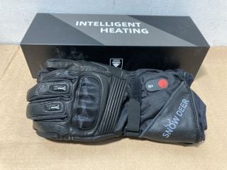 SNOW DEER INTELLIGENT HEATING GLOVES IN BLACK: LOCATION - B13