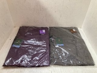 2 X COUNTRY ESTATE WATERPROOF JACKETS IN GREY/PURPLE UK SIZE 20: LOCATION - A15