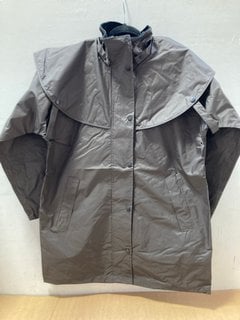 2 X COUNTRY ESTATE WATERPROOF JACKETS IN GREY UK SIZE 12, 14: LOCATION - A15