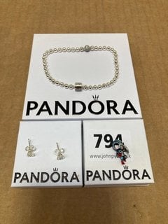 3 X PANDORA JEWELLERY IN VARIOUS SIZES TO INCLUDE MARVEL THE AVENGERS CAPTAIN AMERICA CHARM: LOCATION - B15