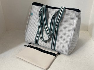 CHUCHKA WHITNEY NEOPRENE TOTE BAG IN WHITE: LOCATION - BR2