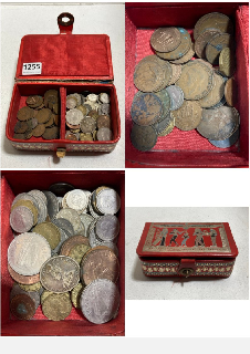 A TIN OF ANTIQUE BRITISH AND FOREIGN CURRENCY: LOCATION - BR9