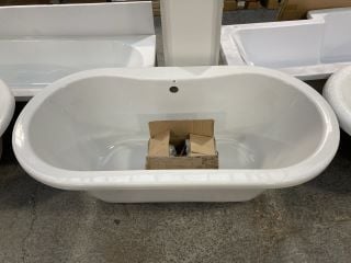 1500 X 750MM TRADITIONAL DOUBLE ENDED FREESTANDING BATH WITH A SET OF WHITE CLAW & BALL FEET - RRP £1089: LOCATION - C2