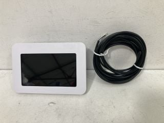 TOUCH SCREEN THERMOSTAT - RRP £109: LOCATION - RACKING 2