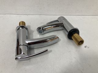 PAIR OF ALL CHROME BATH/BASIN PILLAR TAPS: LOCATION - RACKING 2