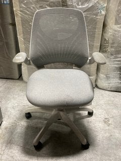 JOHN LEWIS & PARTNERS HINTON OFFICE CHAIR IN GREY - RRP £142: LOCATION - D2