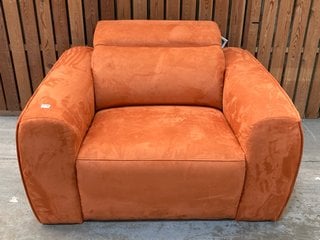 BOHEMIA LOVESEAT IN BURNT ORANGE PLUSH VELVET: LOCATION - D2