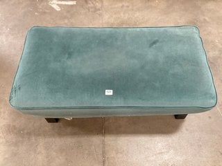 FLUTED ISLA DESIGNER FOOTSTOOL INM AZURE: LOCATION - B5