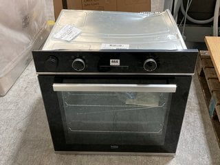 BEKO BUILT IN SINGLE ELECTRIC OVEN: MODEL BBIS25300XC - RRP £289: LOCATION - D6