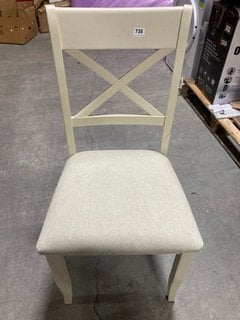 WINCHESTER CROSS BACK STYLE DINING CHAIR IN IVORY AND NATURAL FABRIC: LOCATION - A1