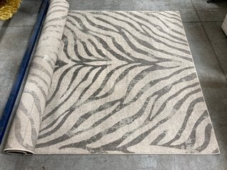 FABB FURNITURE EX-DISPLAY ASIATIC LONDON EASY LIVING NOVA FLOOR RUG IN ZEBRA GREY : SIZE 160 X 230CM (UNUSED RETAIL STOCK): LOCATION - A10