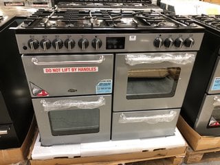 BELLING SANDRINGHAM 100DFT 100CM DUAL FUEL GAS RANGE COOKER IN SILVER - MODEL 444444112 - RRP £1,349.99: LOCATION - B2 (KERBSIDE PALLET DELIVERY)