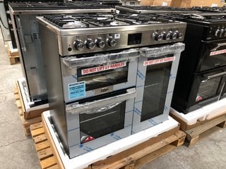 BELLING COOKCENTRE 90DFT 90CM PROFESSIONAL DUAL FUEL GAS RANGE COOKER IN STAINLESS STEEL - MODEL 444444069 - RRP £1,399.99: LOCATION - B2 (KERBSIDE PALLET DELIVERY)