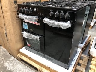 BELLING KENSINGTON 90DFT 90CM DUAL FUEL GAS RANGE COOKER IN BLACK - MODEL 444444041 - RRP £999.99: LOCATION - B2 (KERBSIDE PALLET DELIVERY)