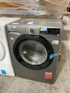 HOOVER H-WASH 350 FREESTANDING WASHING MACHINE IN GRAPHITE MODEL : H3WPS496TAMBR680 RRP - £329: LOCATION - B6