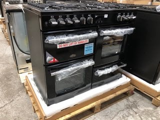 BELLING FARMHOUSE 100DFT 100CM GAS DUAL FUEL RANGE COOKER IN BLACK - MODEL 444444133 - RRP £1,499.99: LOCATION - B2 (KERBSIDE PALLET DELIVERY)