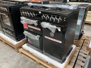 STOVES RICHMOND DELUXE S900DF 90CM DUAL FUEL RANGE COOKER IN BLACK MODEL : 444444897 RRP - £1599: LOCATION - B3 (KERBSIDE PALLET DELIVERY)