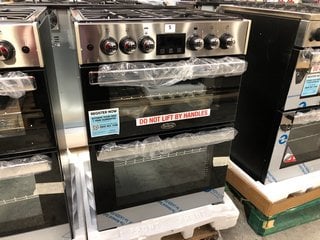 BELLING COOKCENTRE 60DF 60CM DUAL FUEL COOKER IN STAINLESS STEEL/BLACK - MODEL 444410822 - RRP £899.99: LOCATION - B1