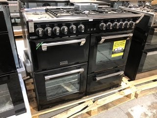 STOVES RICHMOND DELUXE 100CM DUAL FUEL RANGE COOKER IN BLACK - MODEL 444444907 - RRP £2,446.99: LOCATION - B1 (KERBSIDE PALLET DELIVERY)