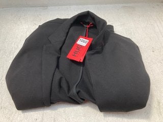 HUGO BOSS BLAZER IN BLACK - UK SIZE 44: LOCATION - F1