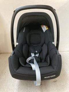 MAXI-COSI CABRIOFIX I-SIZE INFANT CAR SEAT - RRP £100: LOCATION - WH4